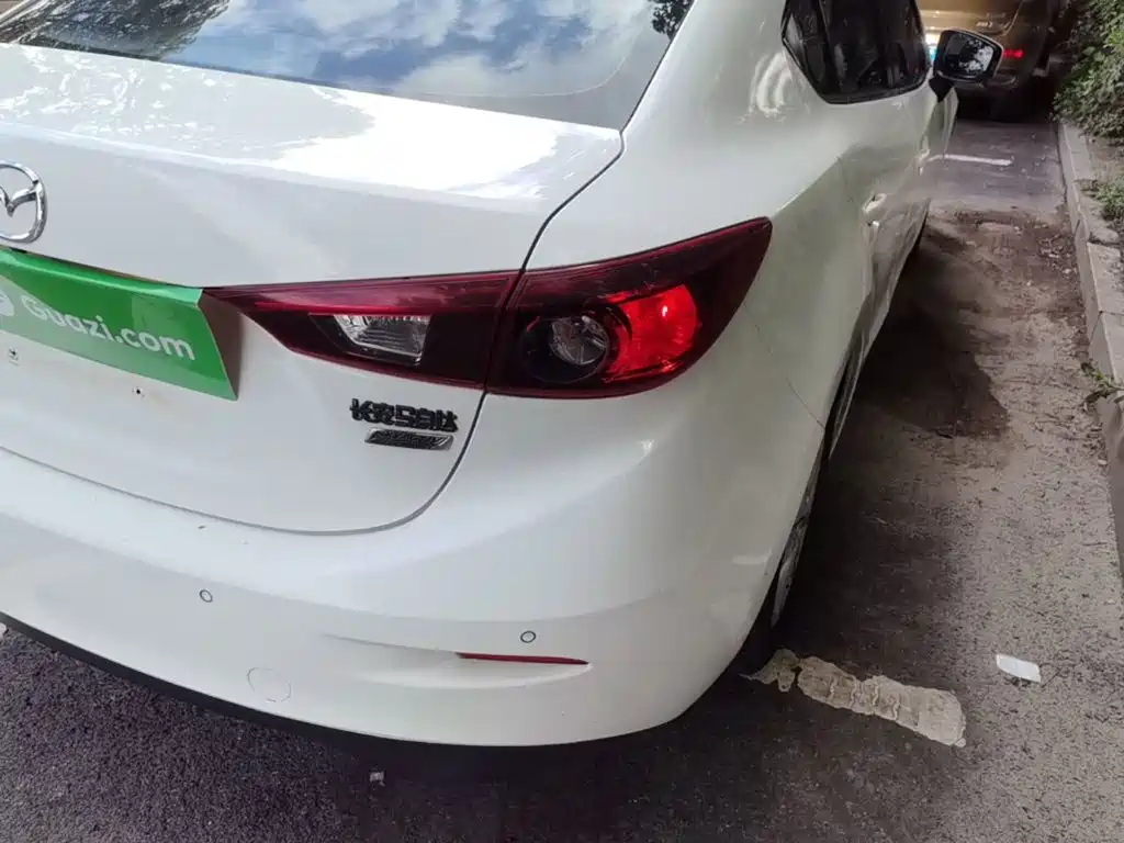 Mazda Mazda3 — фотографии объявления, Фото 9