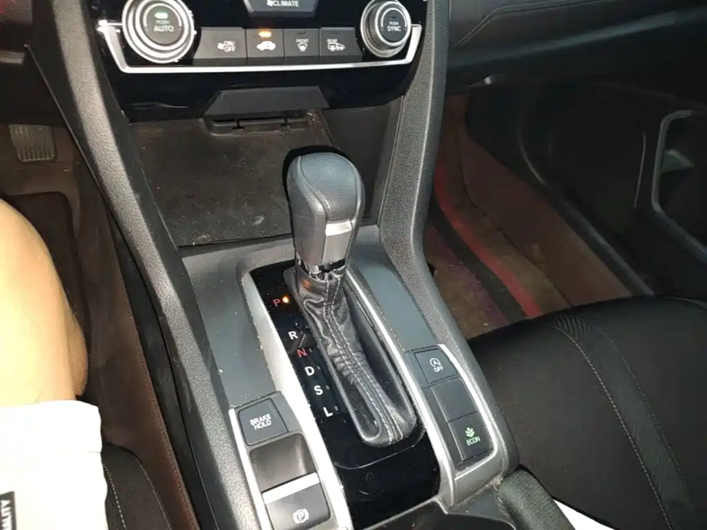 Honda Civic — миниатюра 14
