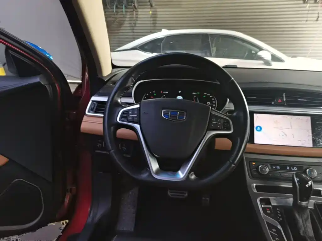 Geely Vision S1 — миниатюра 11