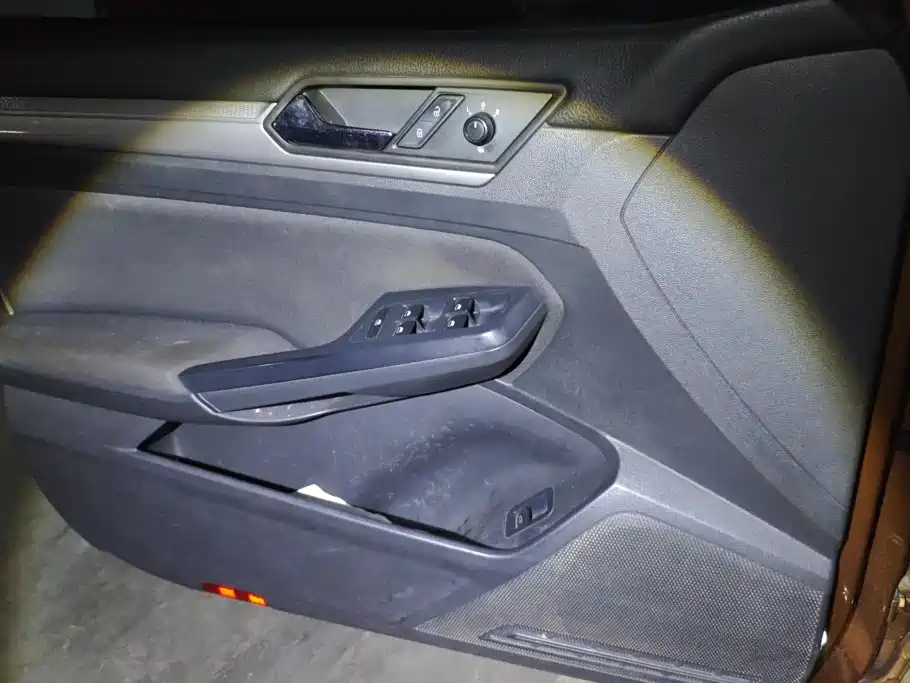 Volkswagen Lamando — миниатюра 7