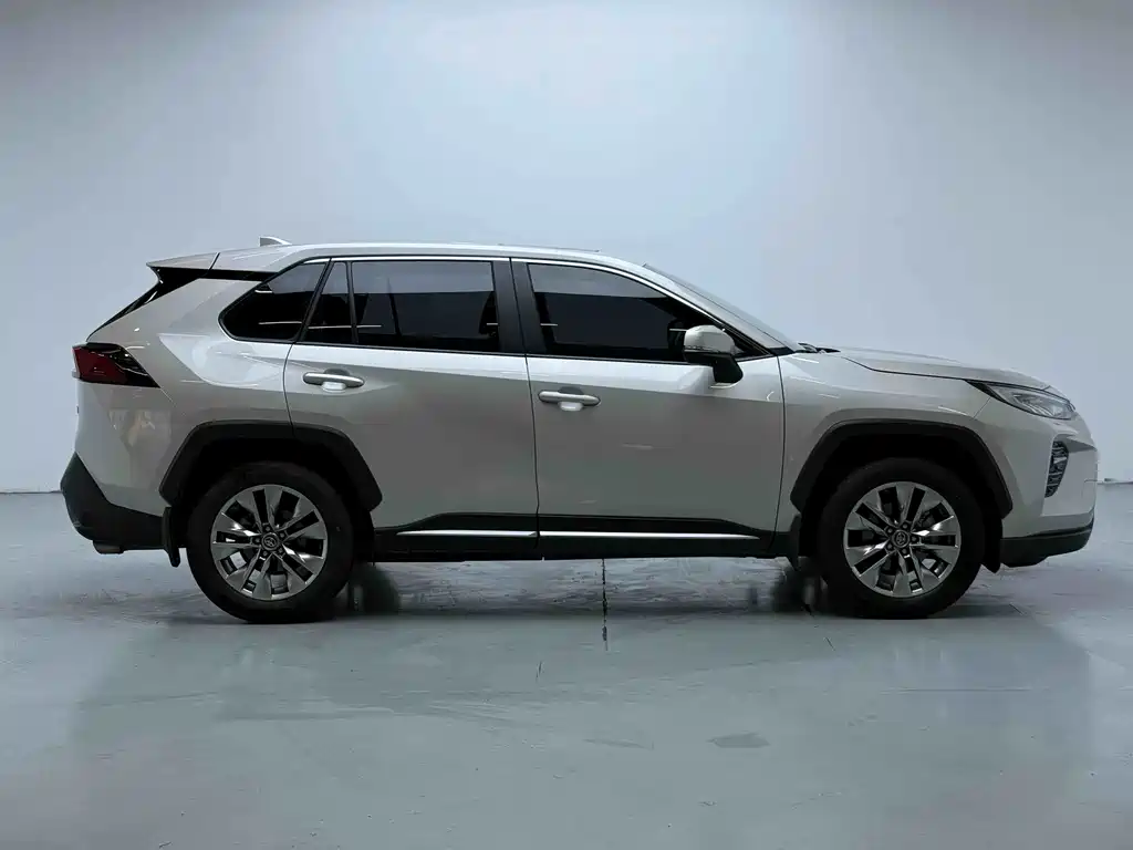 Toyota Wildlander — миниатюра 11