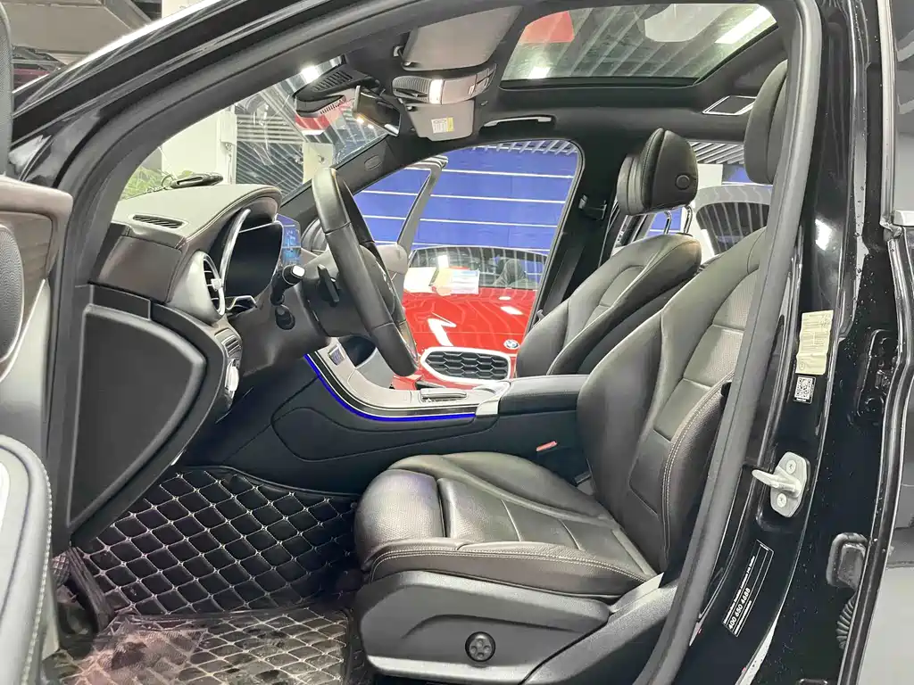 Mercedes-Benz GLC — миниатюра 8