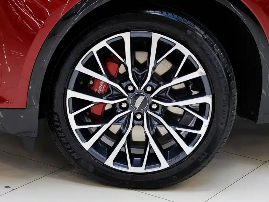 Cadillac GT4 — миниатюра 13