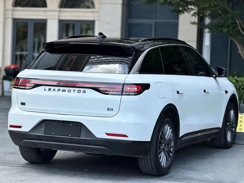 Leapmotor Leapmotor C11 — миниатюра 7