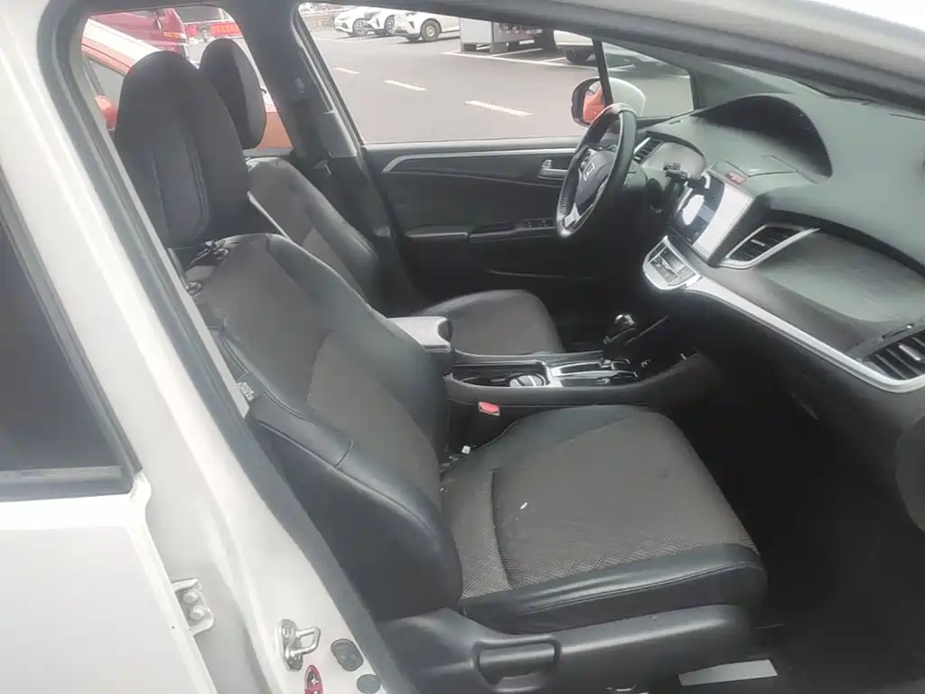 Honda Jade — миниатюра 25