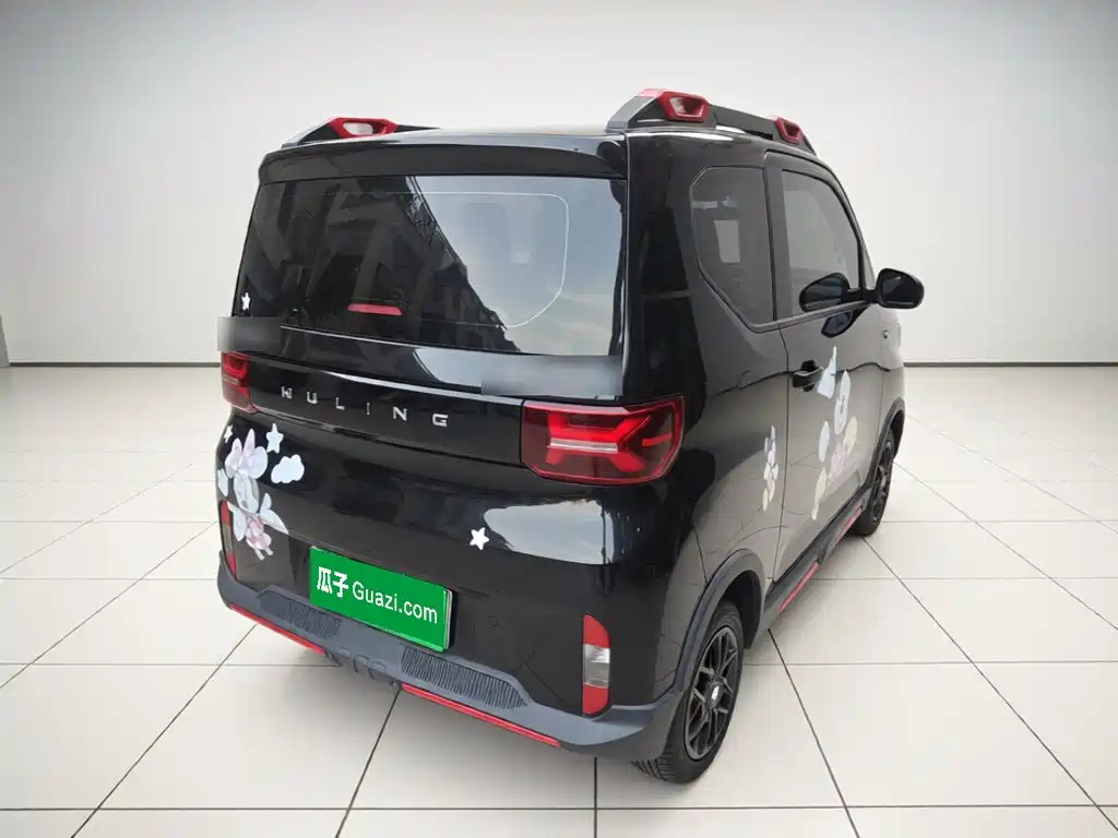 Wuling MINIEV — миниатюра 4