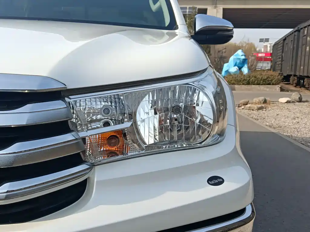 Toyota Hilux 2019 2.7L AT