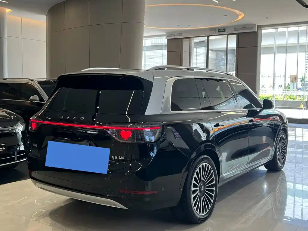 Aito M9 2024 Max 42kWh 6 мест