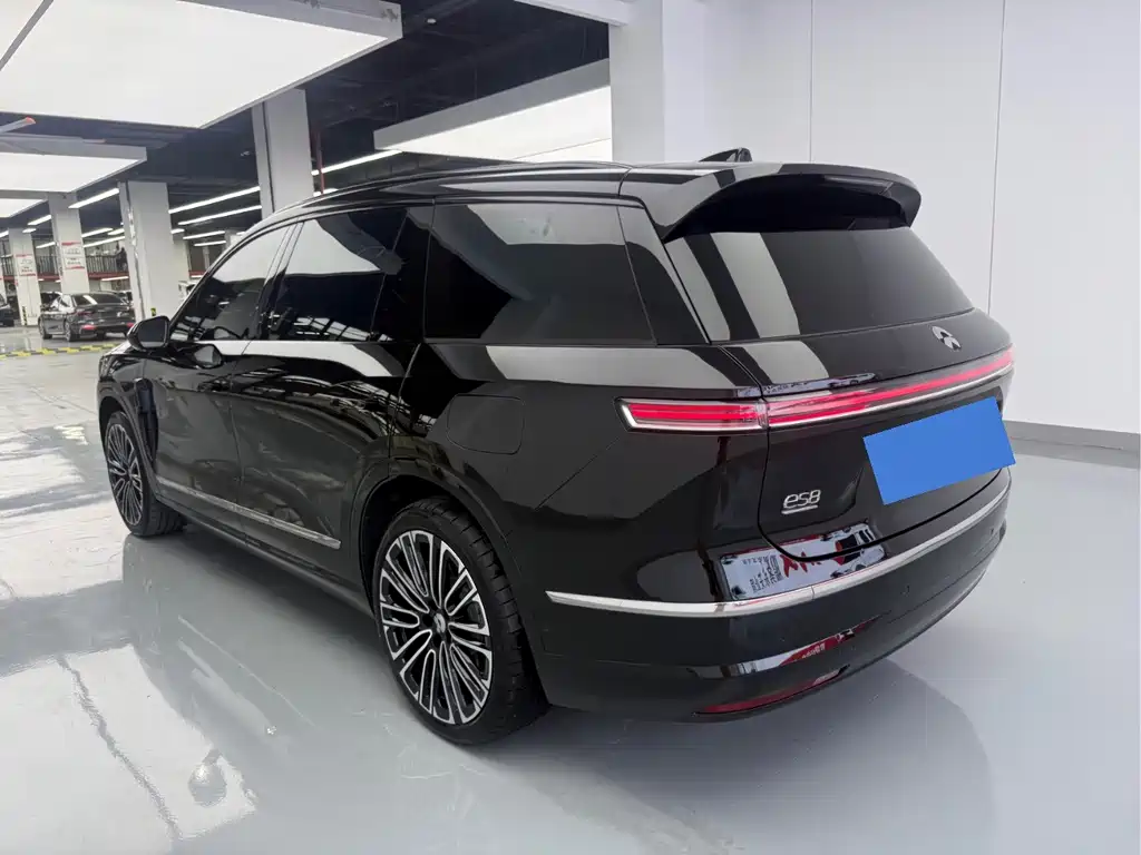 NIO ES8 — миниатюра 15