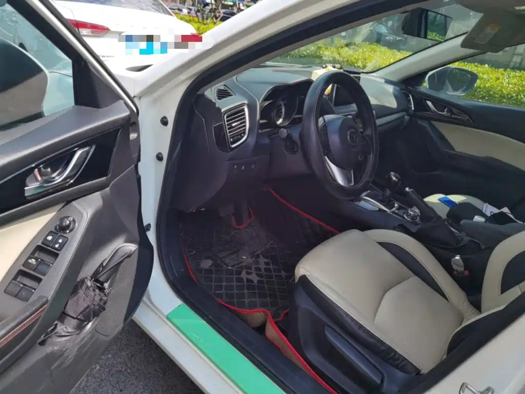 Mazda 3 Axela — миниатюра 13