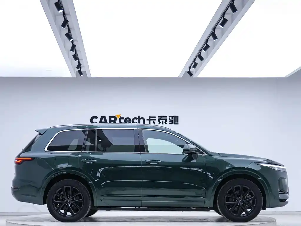 Li Auto ONE 2021 6 мест