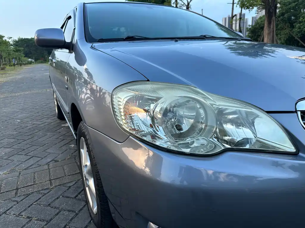 Toyota Corolla — миниатюра 11
