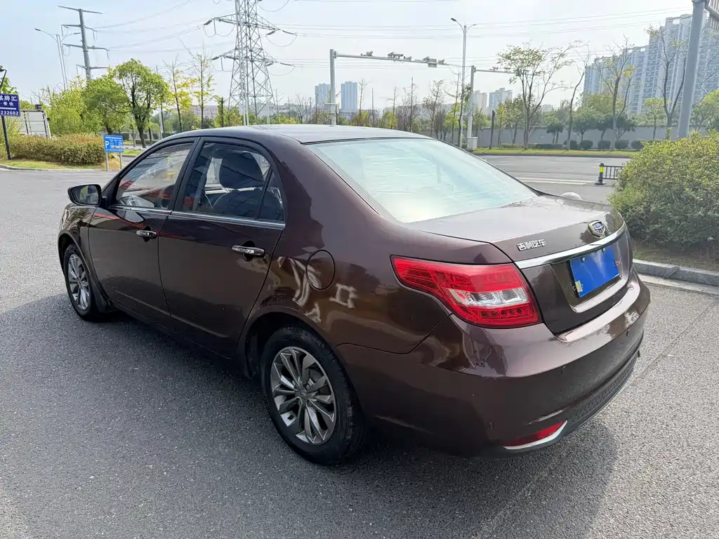 Geely Vision — миниатюра 5