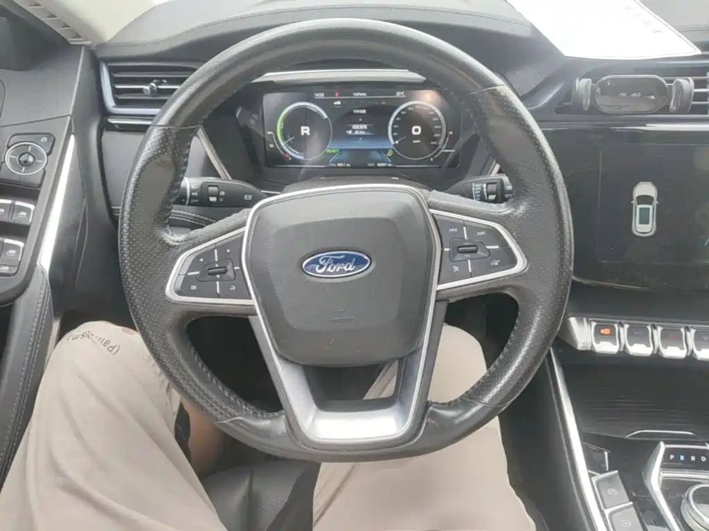 Ford Ведущий EV — миниатюра 11