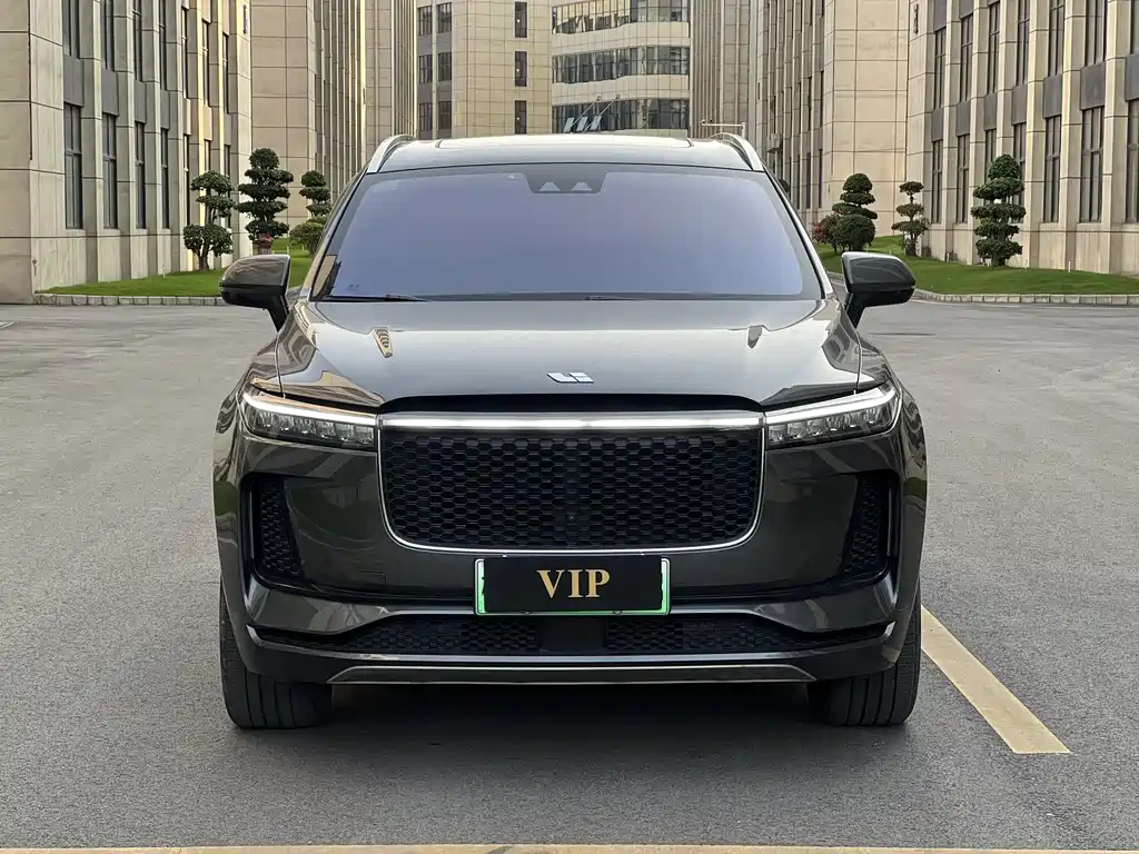 Li Auto ONE 2020 6 мест