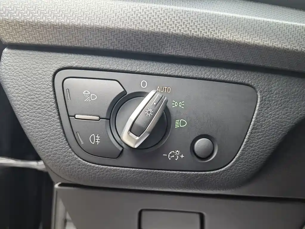 Audi Q5L — миниатюра 13