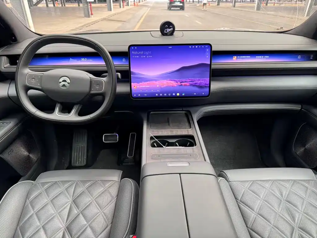 NIO ES8 — миниатюра 7