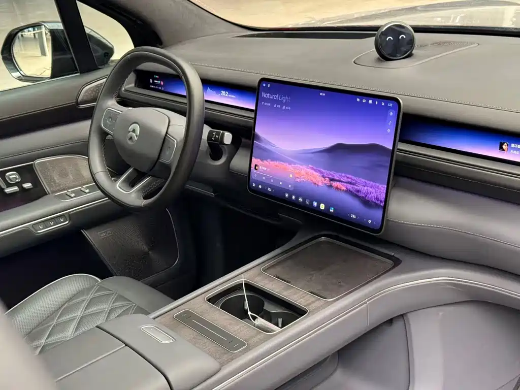 NIO ES8 — миниатюра 13