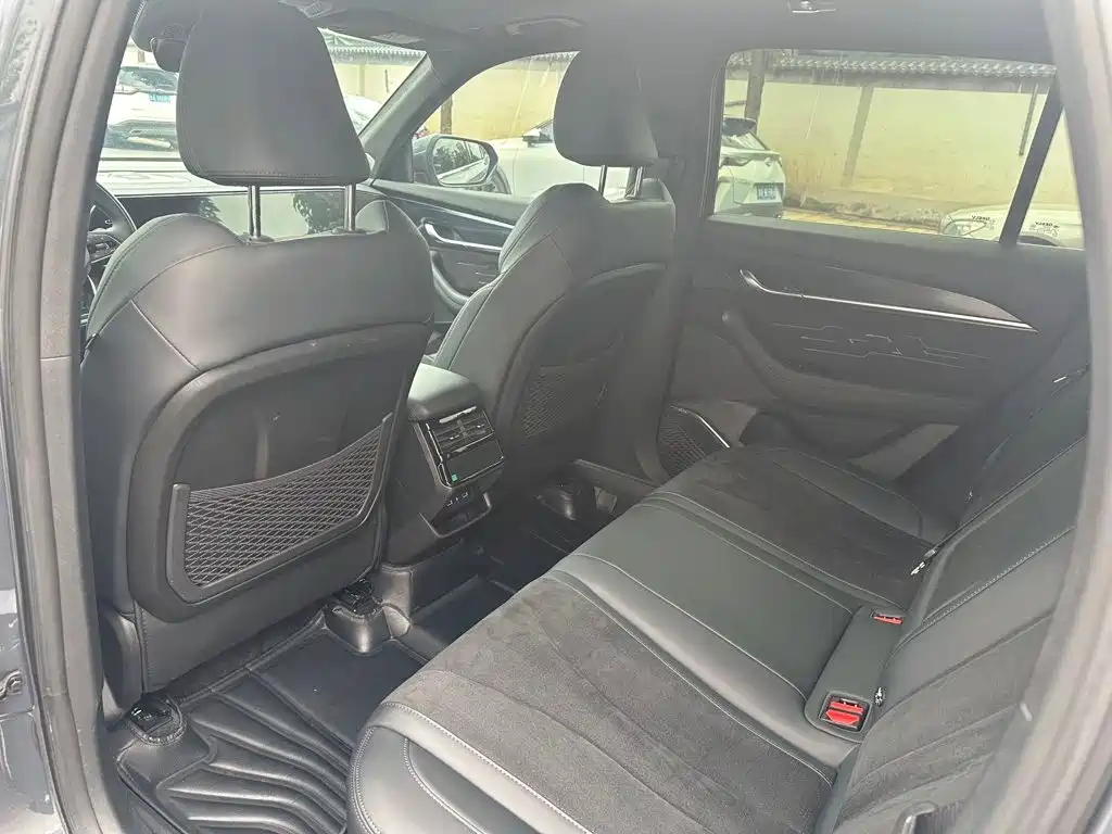 Geely Xingyue L — миниатюра 5