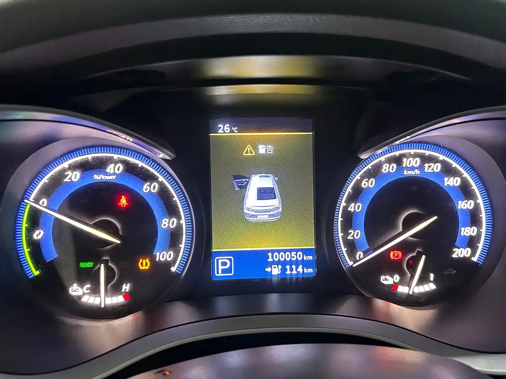 Venucia D60 EV — миниатюра 9
