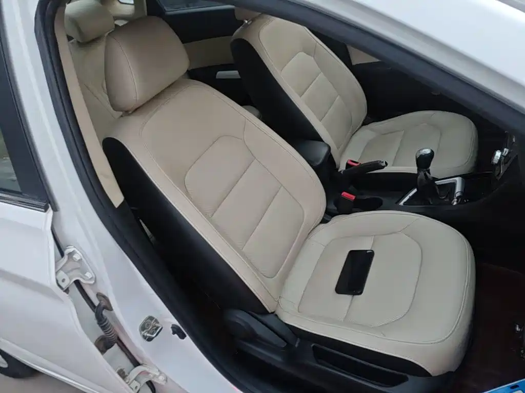 Changan V7 — миниатюра 25