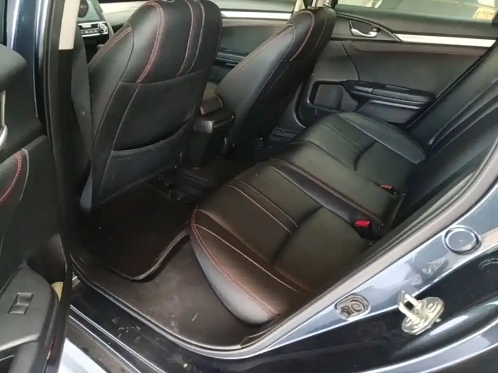 Honda Civic — миниатюра 17
