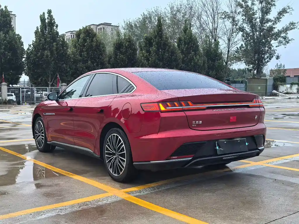 BYD Han — миниатюра 7
