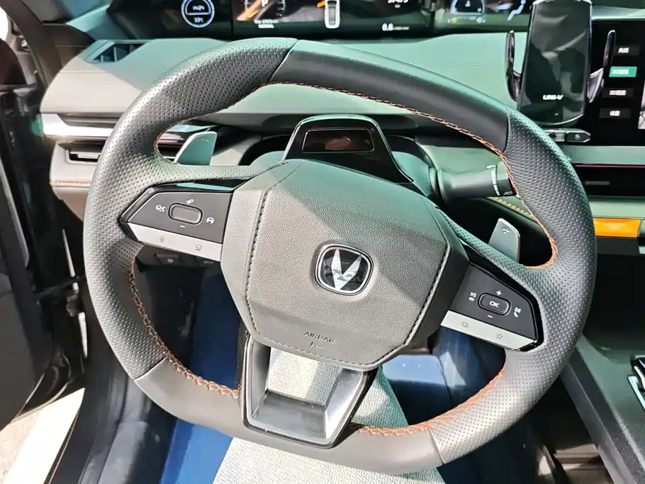 Changan UNI-V — миниатюра 15