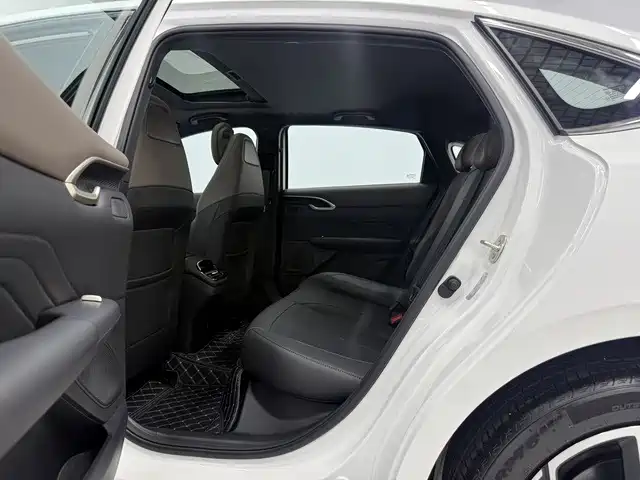 Changan Eado — миниатюра 8