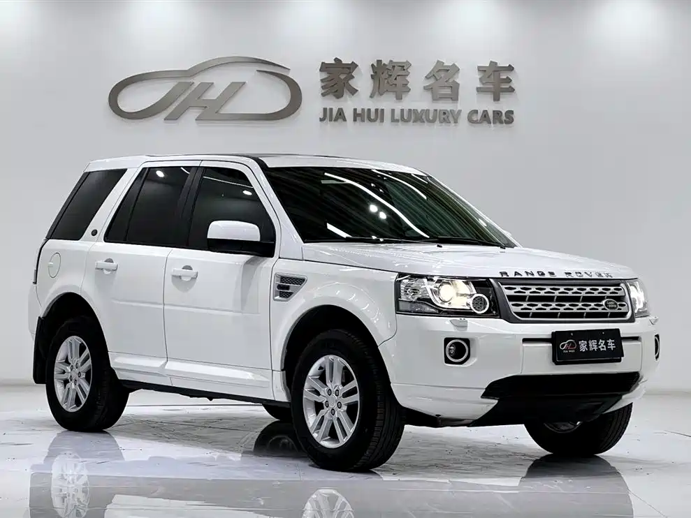 Land Rover 2 013 2.0T Si4 SE