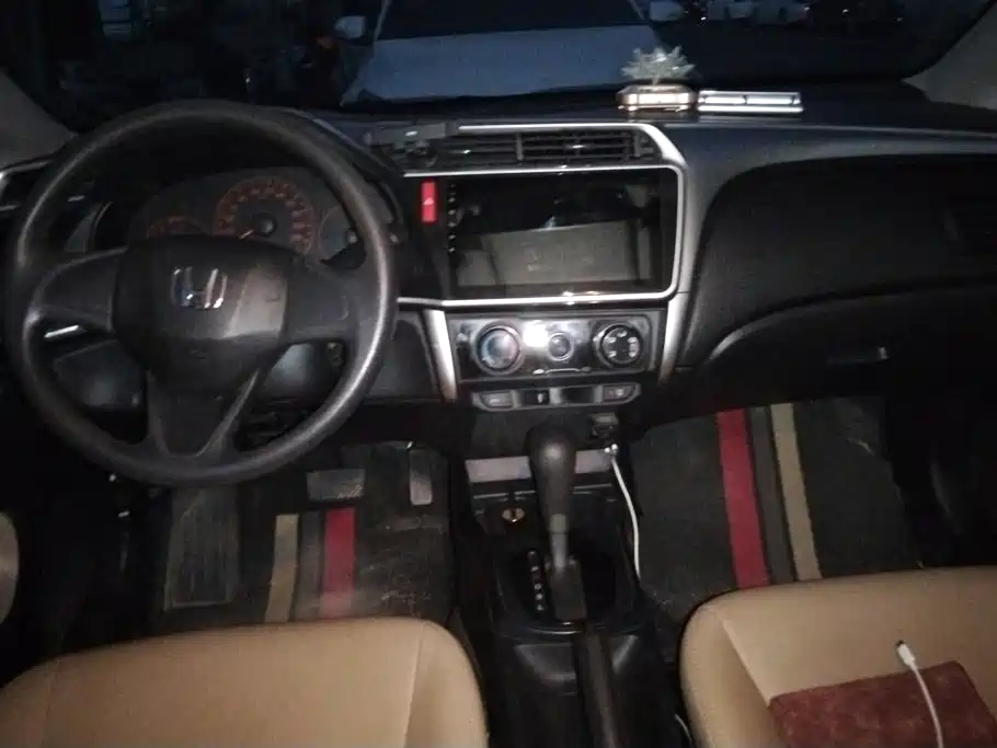 Honda City — миниатюра 12