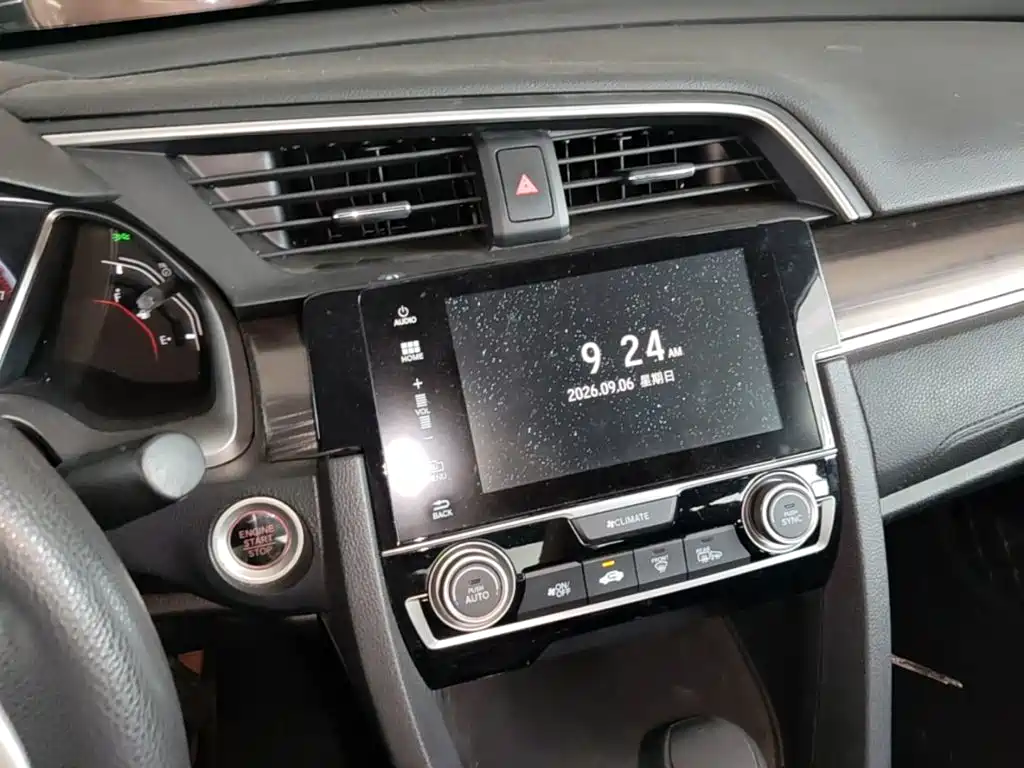 Honda Civic — миниатюра 13