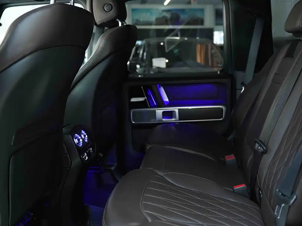 Mercedes-Benz G-Class — миниатюра 12