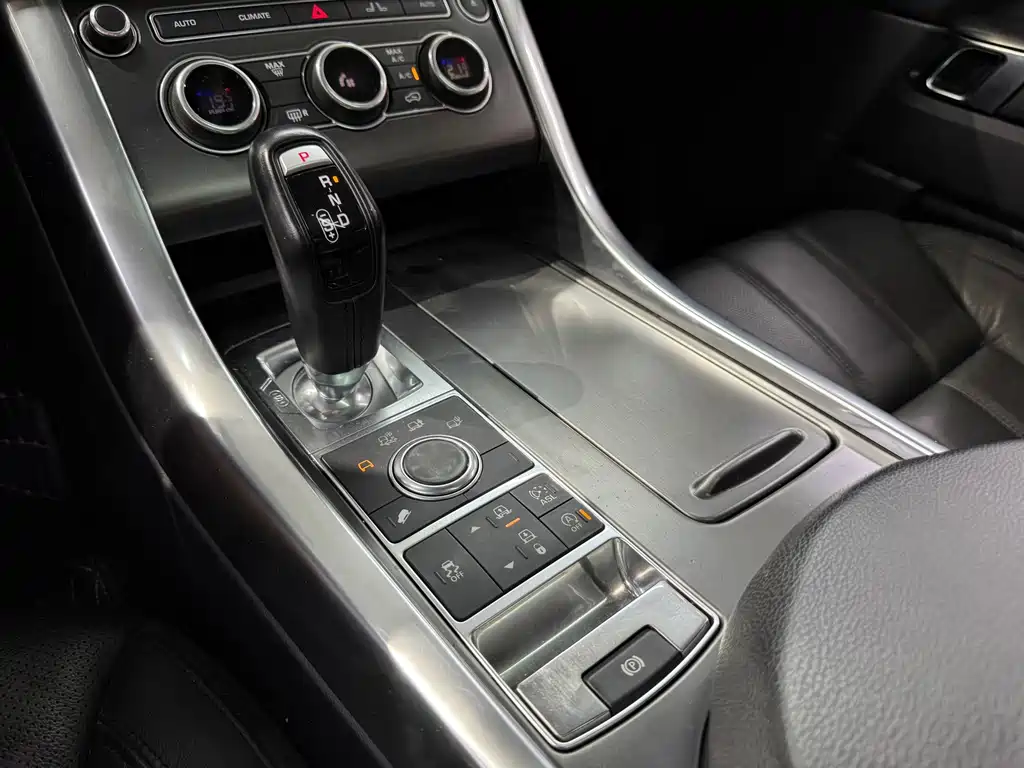 Land Rover Sport — миниатюра 8