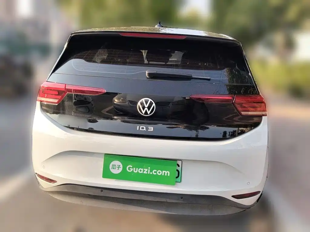 Volkswagen ID.3 — миниатюра 5