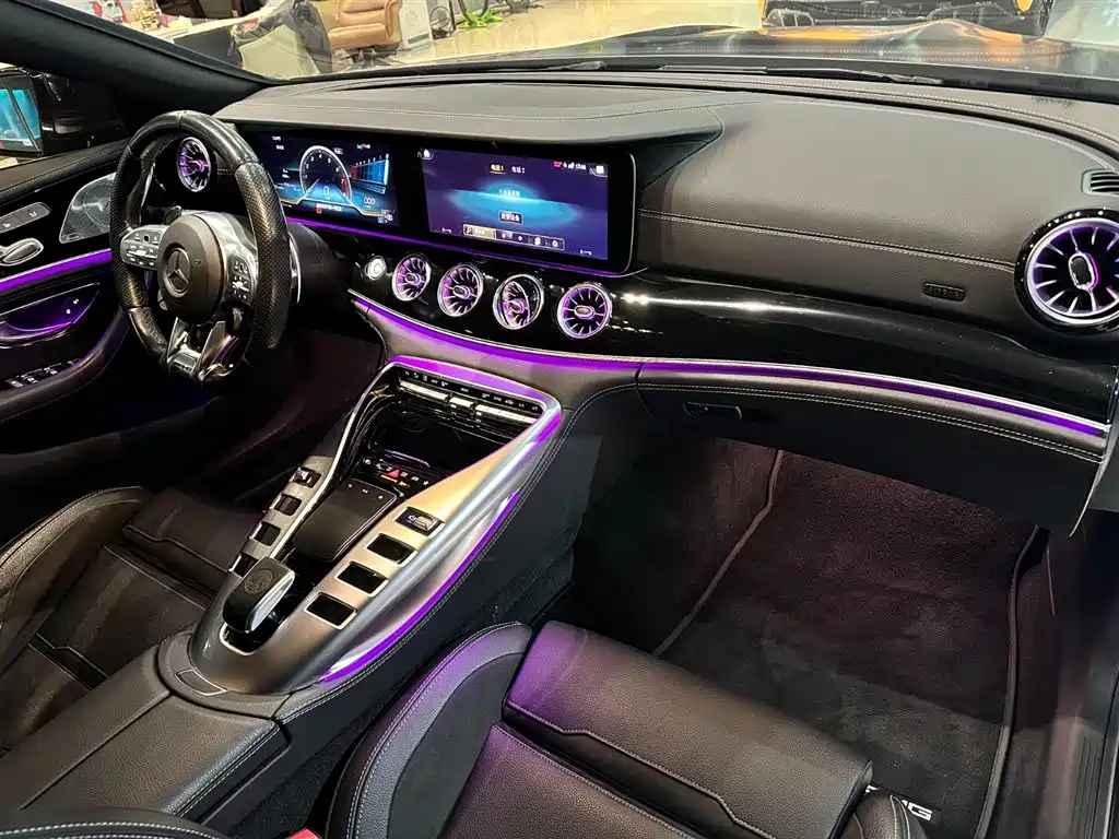 MERCEDES-BENZ AMG GT