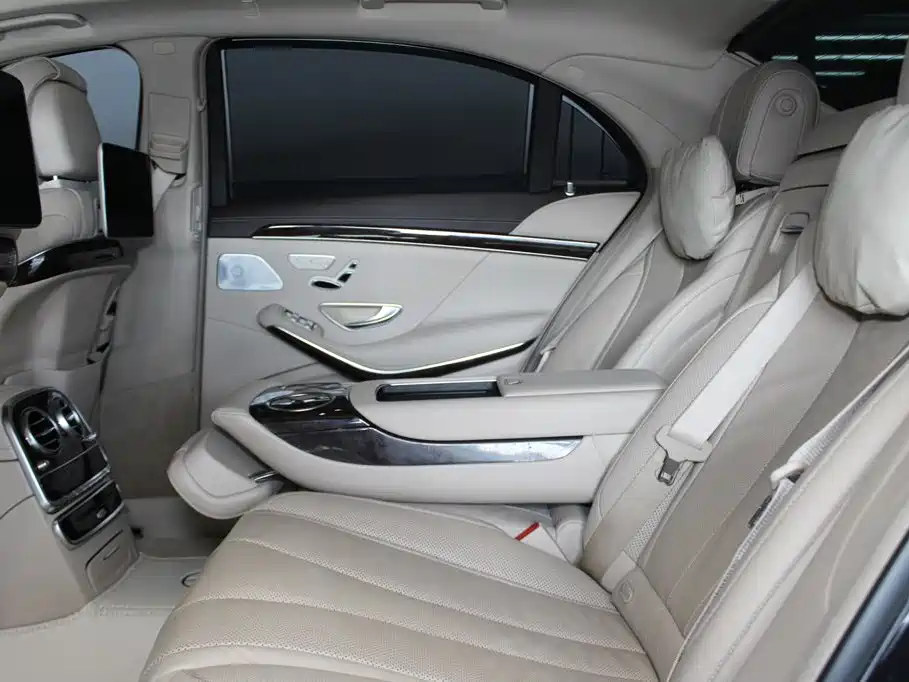 Mercedes-Benz S-Class — миниатюра 8