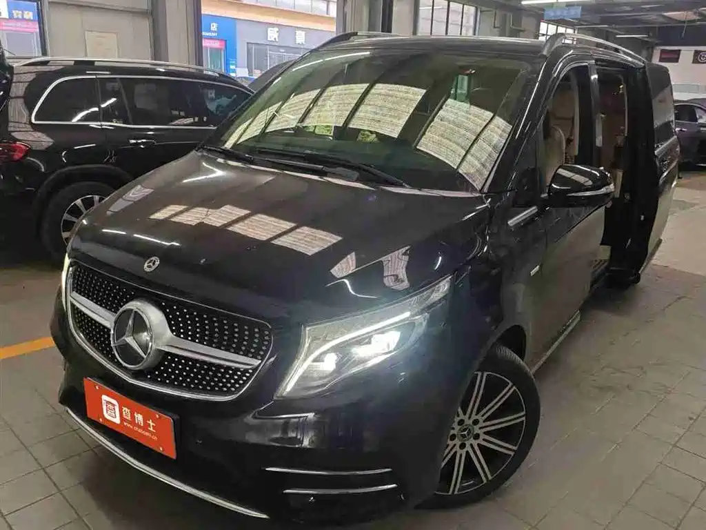 MERCEDES-BENZ V CLASS