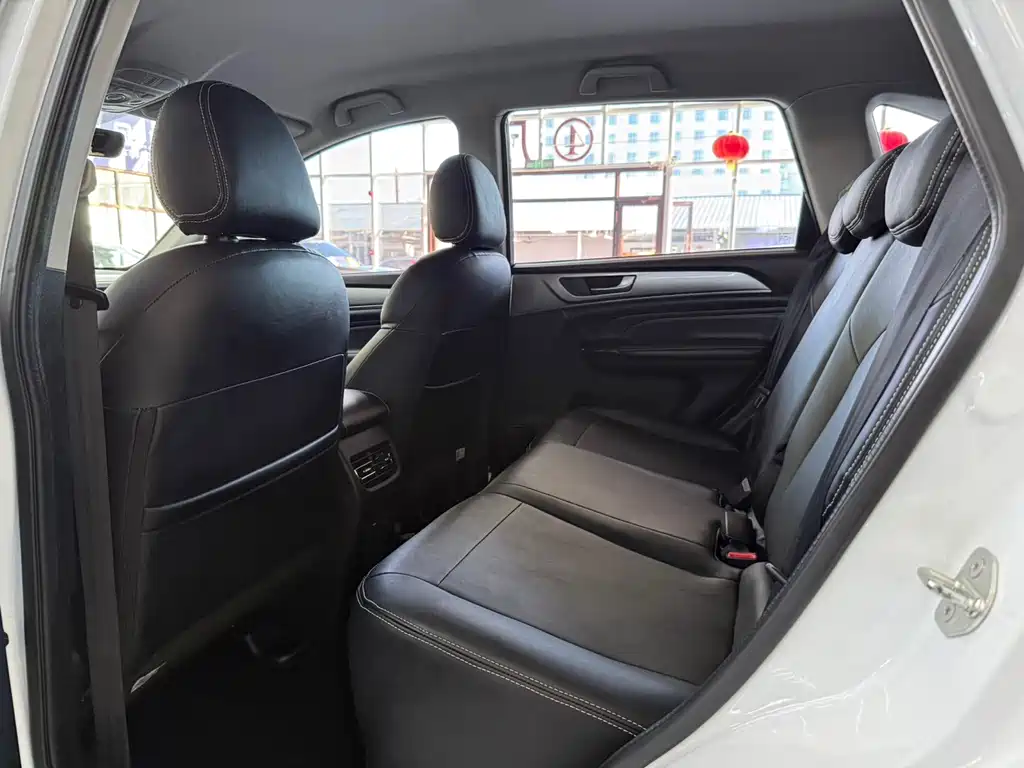 Haval M6 — миниатюра 6