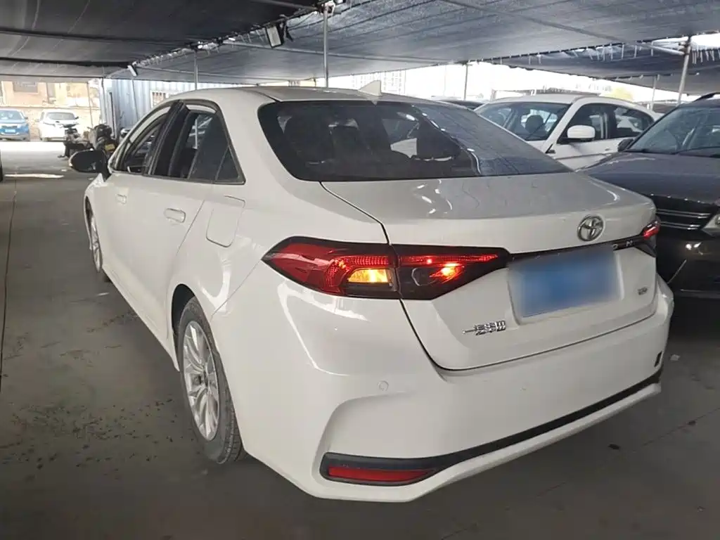 Toyota Allion — миниатюра 5