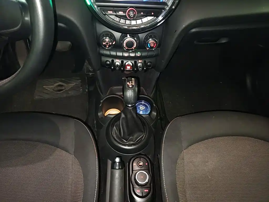 MINI Mini — миниатюра 10