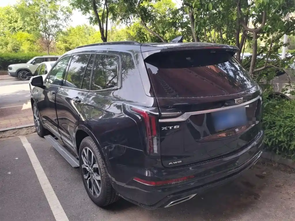 Cadillac XT6 2021 2.0T мест Luxury