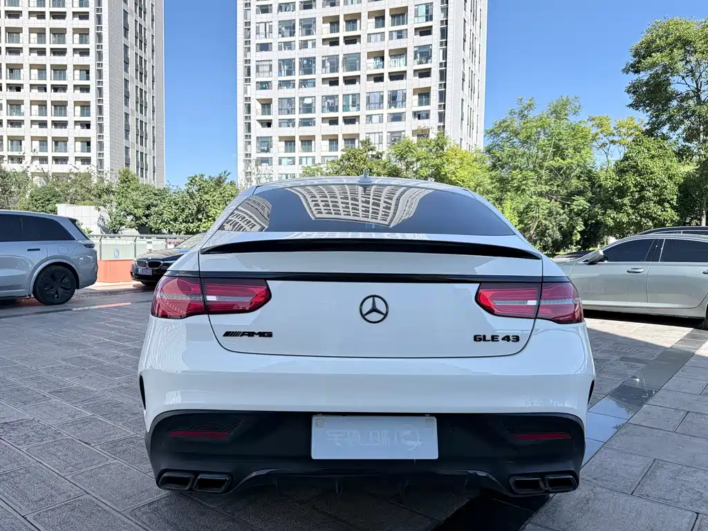 Mercedes-Benz GLE Coupe AMG — миниатюра 6