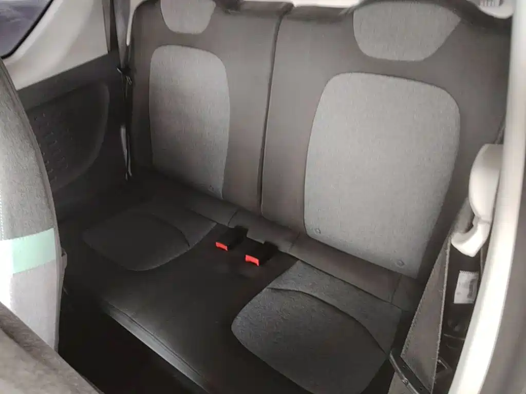 Wuling MINIEV — миниатюра 17