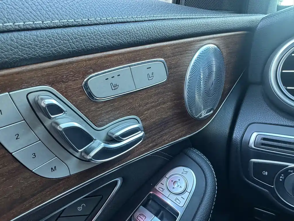 Mercedes-Benz GLC — миниатюра 6