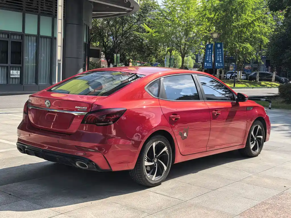 MG MG6 — миниатюра 5