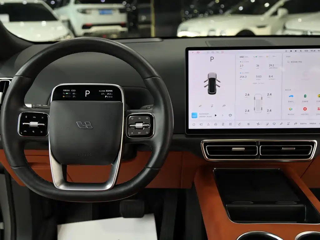 Li Auto Li L8 — миниатюра 10