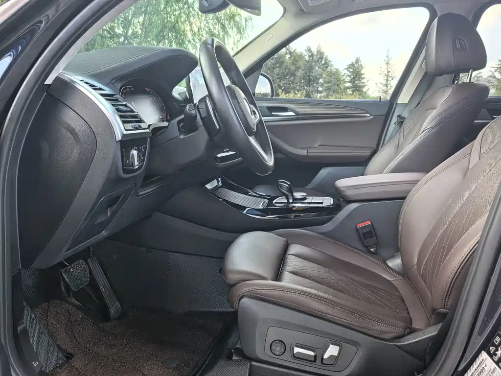 BMW X3 — миниатюра 4