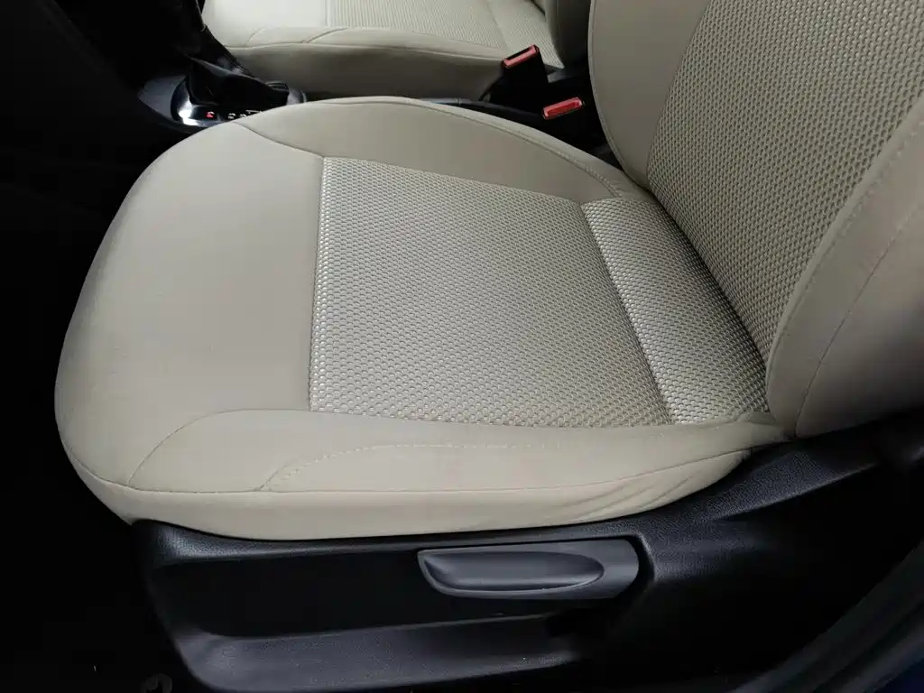 Volkswagen Polo — миниатюра 20