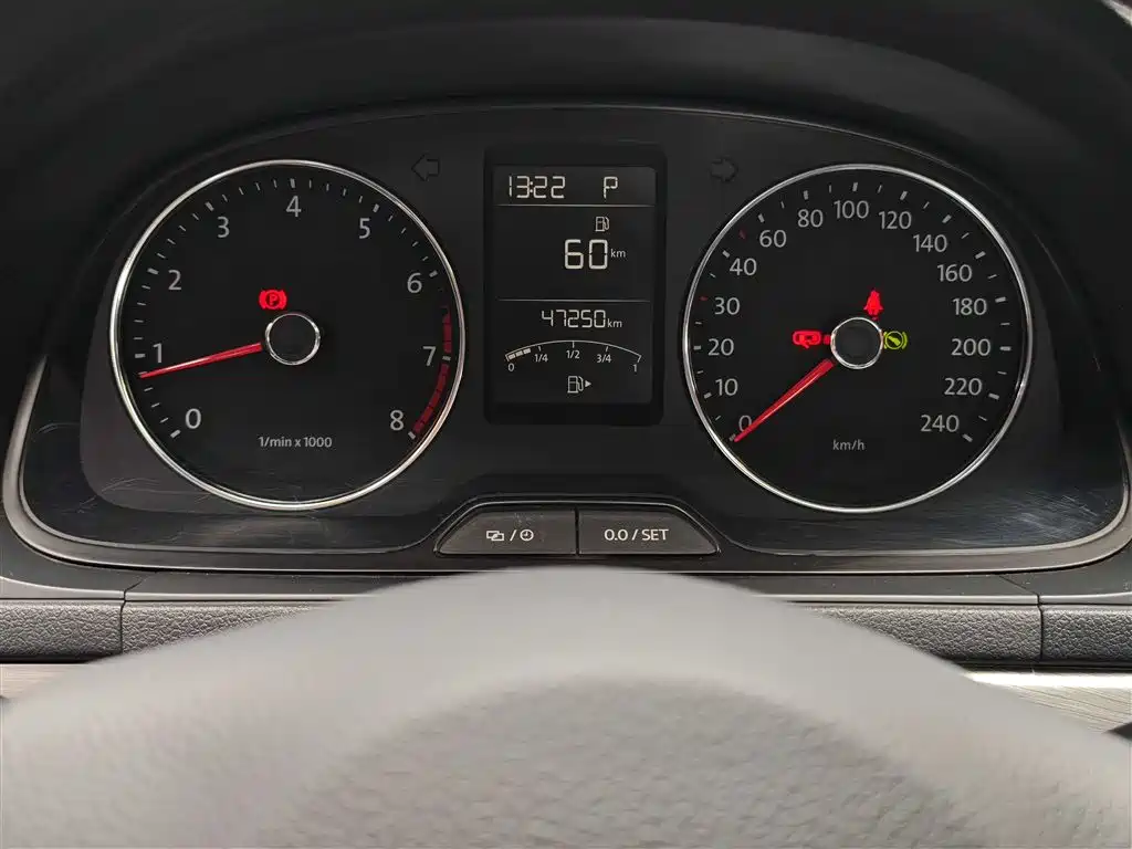 Volkswagen Lavida 2015 1.6L AT Comfort
